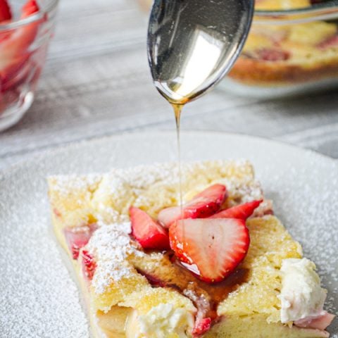 Looking for a sourdough discard recipe? Try this TASTY recipe for Strawberry Cream Cheese Sourdough Baked Pancake. You won't regret it!