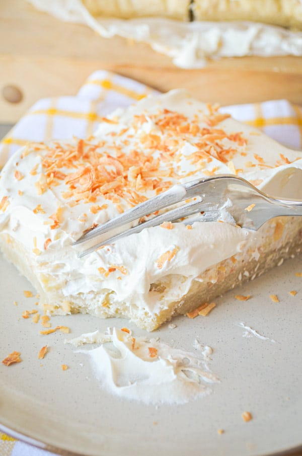 The delicious, creamy taste of Coconut Creme Pie, with the sweet, dense, buttery texture of shortbread. Coconut Cream Shortbread Bars are a MUST TRY recipe!