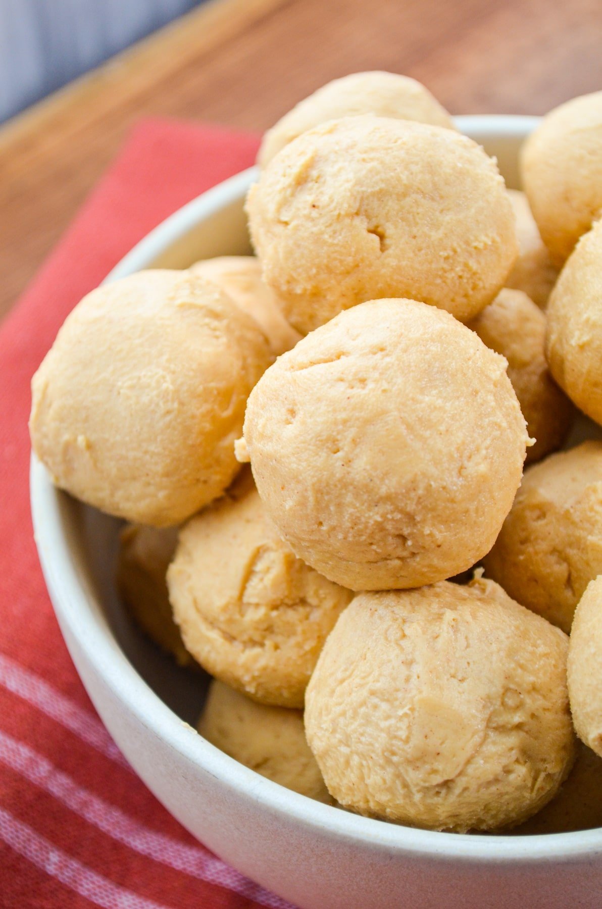 A bowl of homemade peanut butter balls.